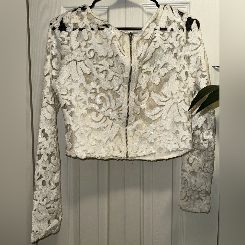 Naked Wardrobe White Lace Crop Blouse lace sequined crop top - Picture 3 of 4